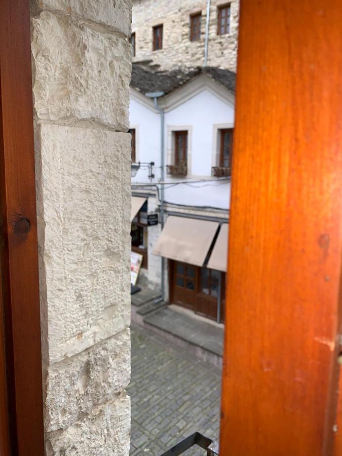 Guest House And Hostel Val-Mar Gjirokaster Luaran gambar