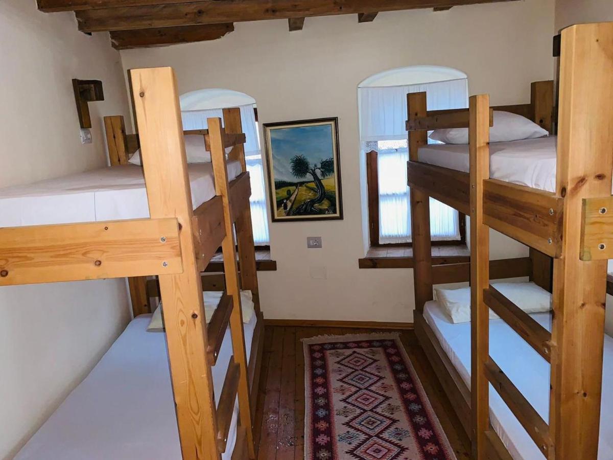 Guest House And Hostel Val-Mar Gjirokaster Luaran gambar