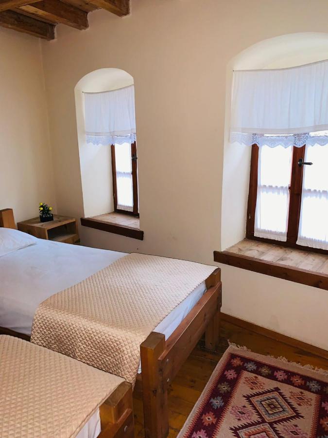 Guest House And Hostel Val-Mar Gjirokaster Luaran gambar