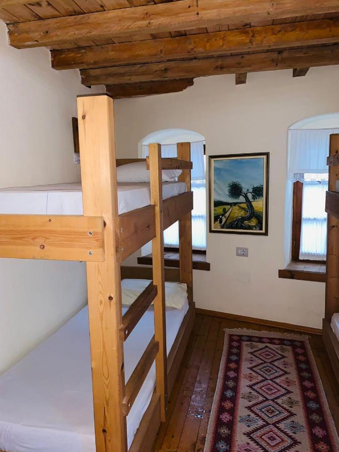 Guest House And Hostel Val-Mar Gjirokaster Luaran gambar