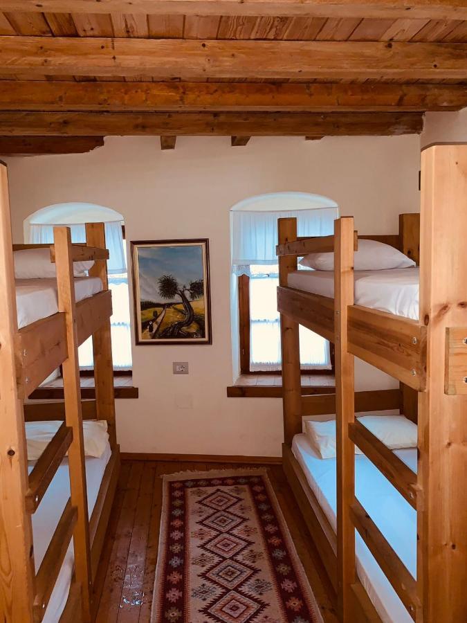Guest House And Hostel Val-Mar Gjirokaster Luaran gambar