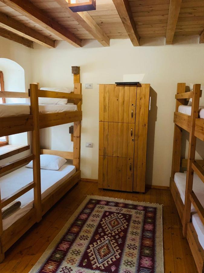 Guest House And Hostel Val-Mar Gjirokaster Luaran gambar