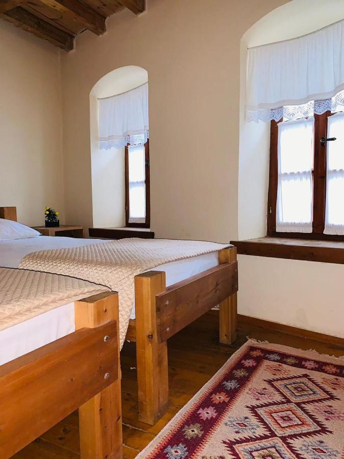 Guest House And Hostel Val-Mar Gjirokaster Luaran gambar